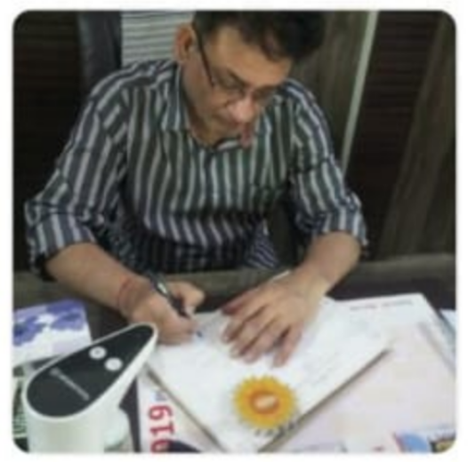 Dr.-Karun-Malhotra